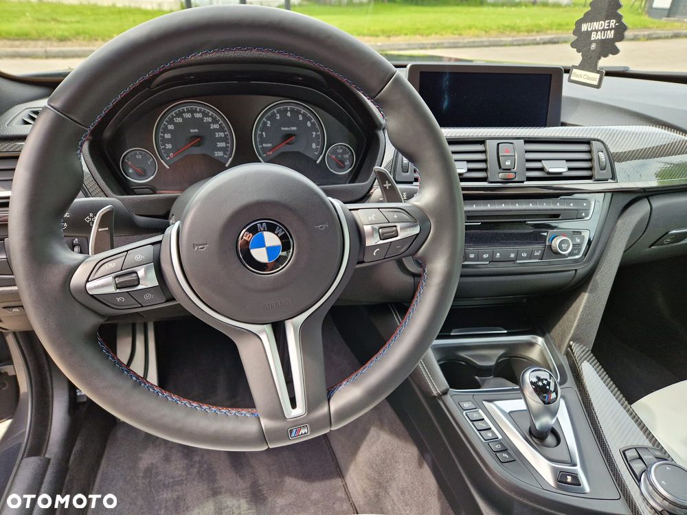 BMW M4 - 12