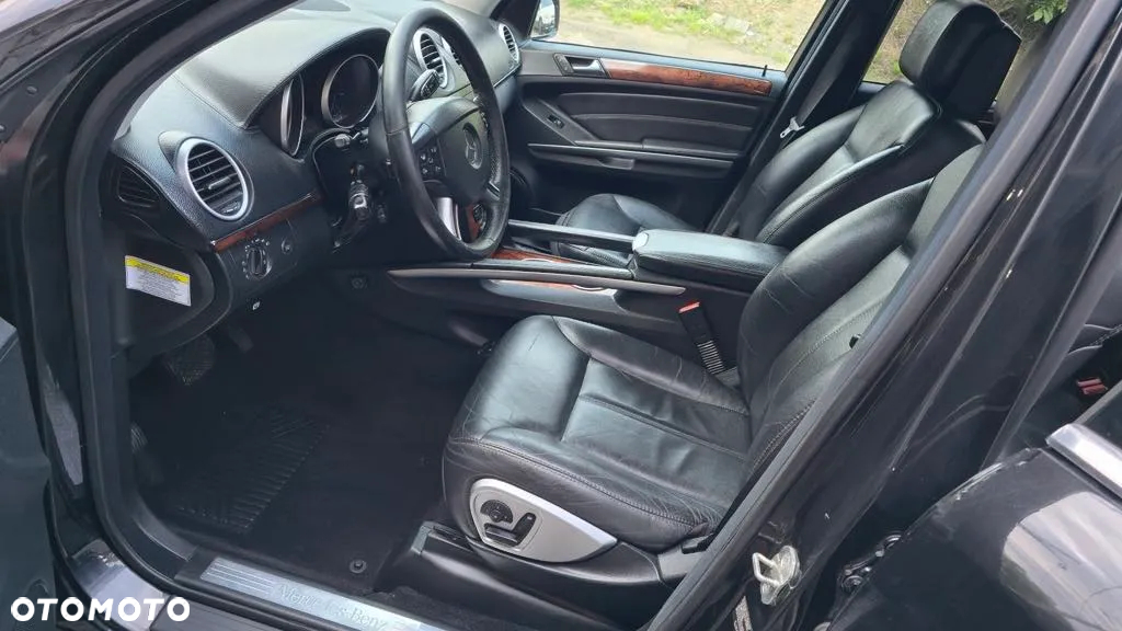 Mercedes-Benz GL 450 4Matic 7G-TRONIC - 19