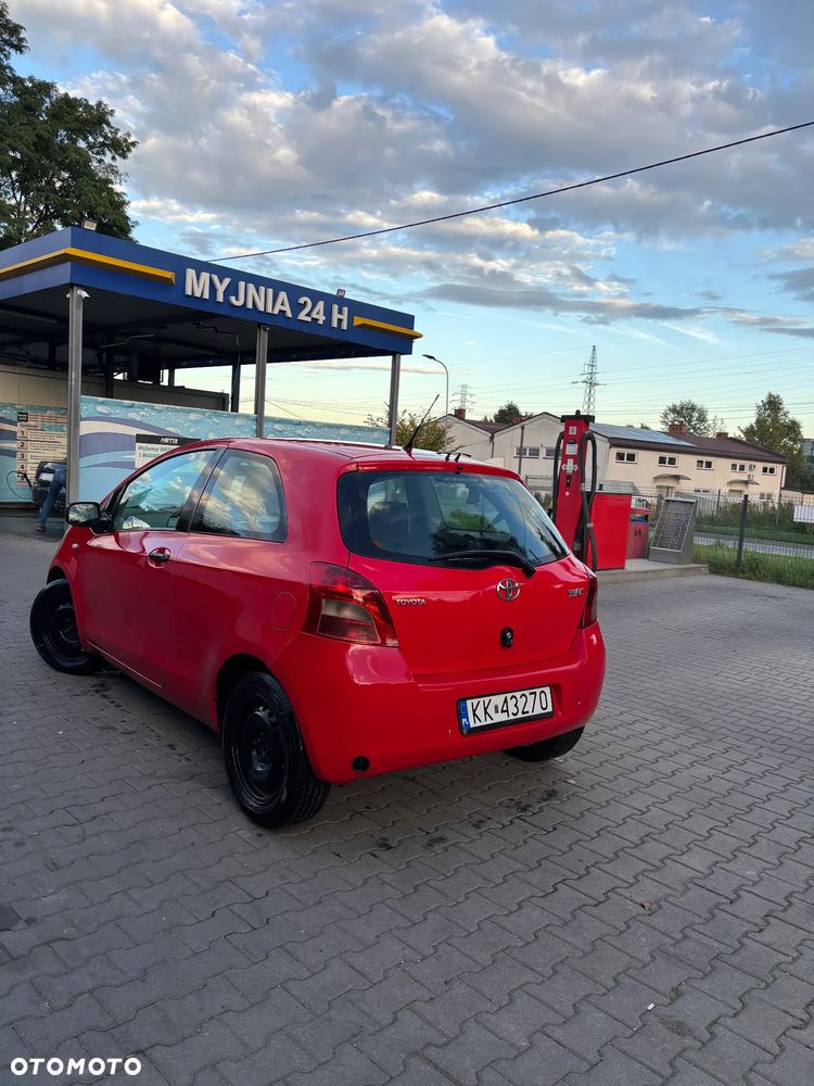 Toyota Yaris 1.0 Luna - 6
