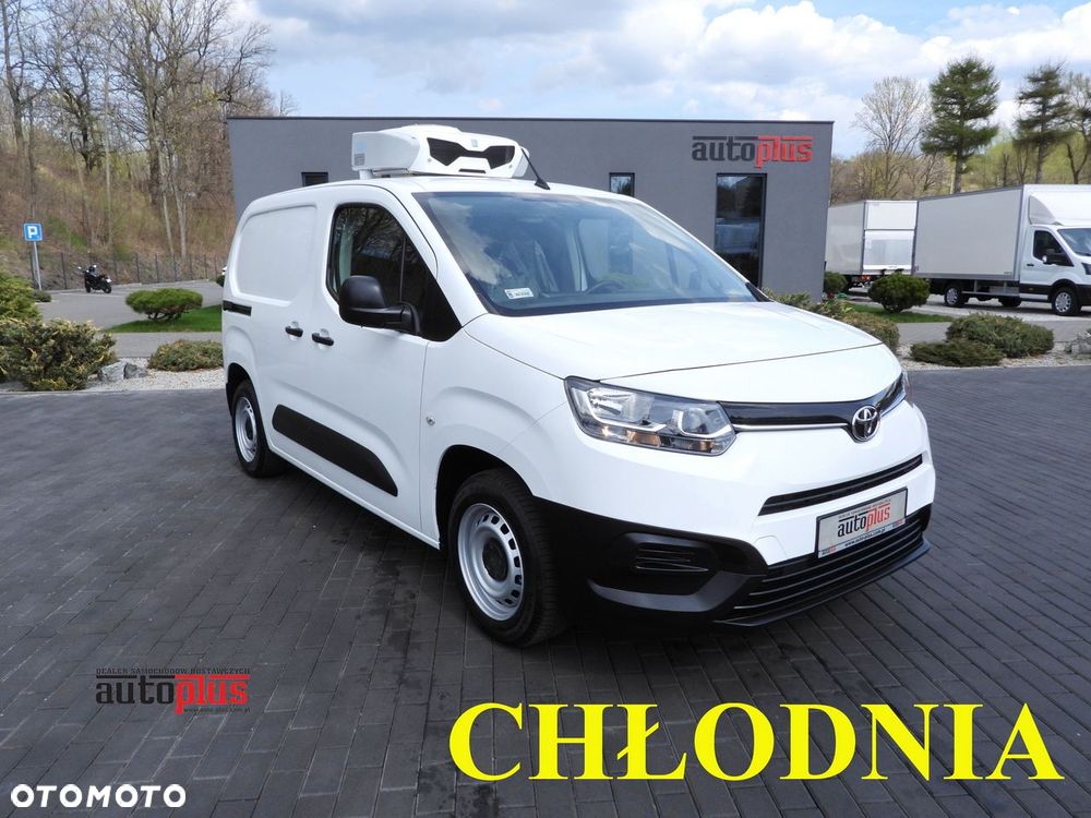 Toyota PROACE CITY  FURGON CHŁODNIA  -15*C ZASILANIE 230V TEMPOMAT KLIMATYZACJA  100KM