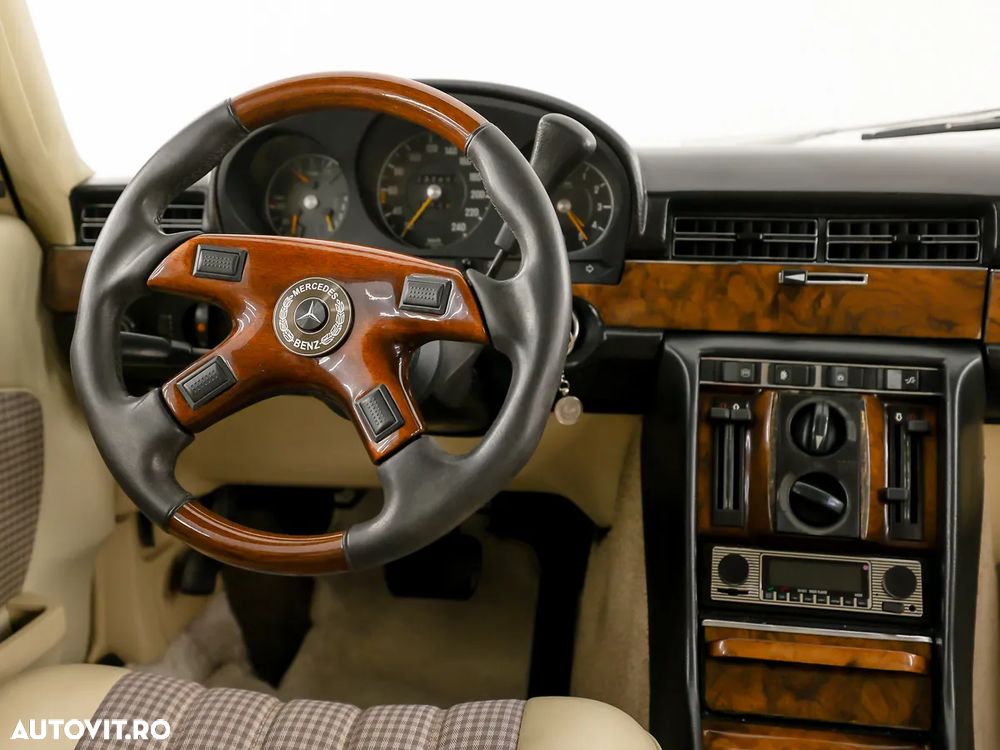 Mercedes-Benz S - 8