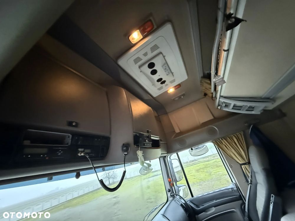 DAF FAR XF105 410T - 15