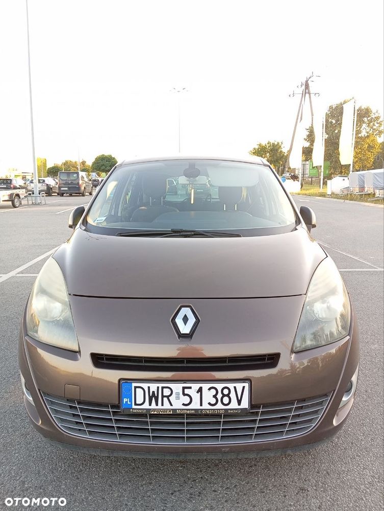 Renault Scenic TCe 130 Luxe - 12