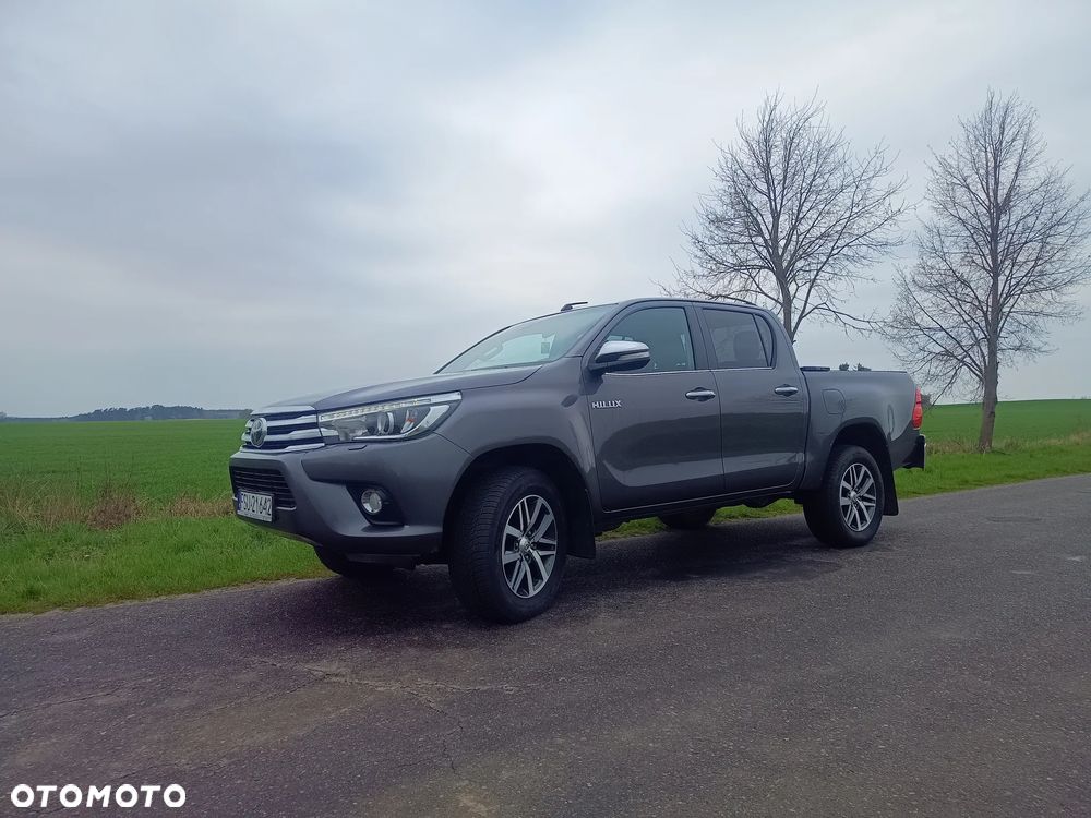 Toyota Hilux 2.4 D-4D Double Cab Selection 4x4 - 2