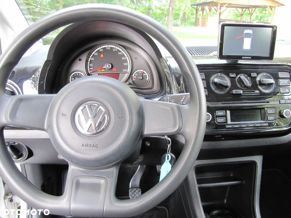 Volkswagen up! 1.0 high - 8