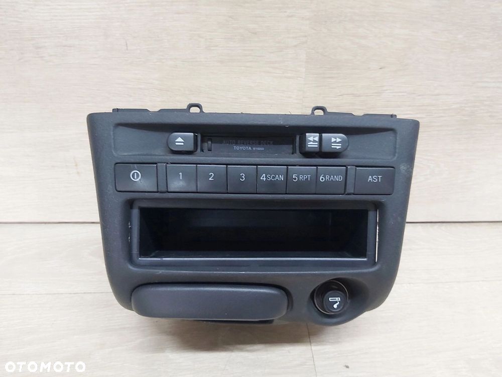 Toyota Yaris I LIFT radio kaseta 86120-0D070 - 1