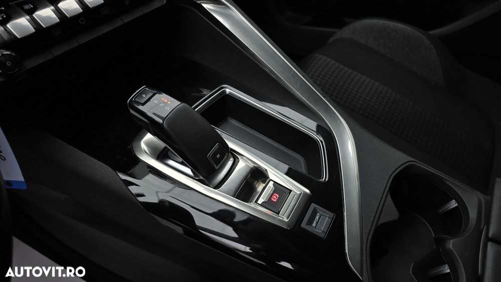 Peugeot 5008 - 17