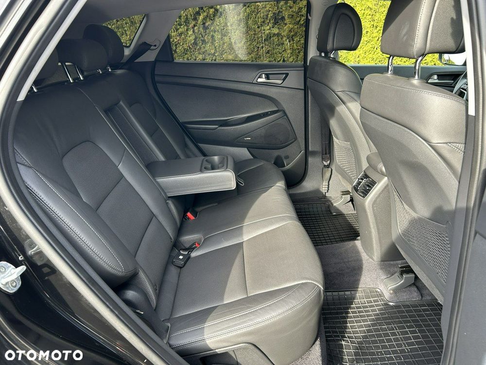 Hyundai Tucson - 8