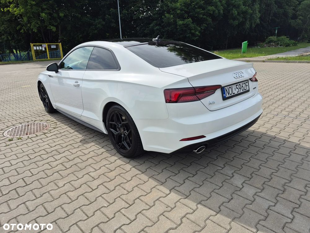 Audi A5 Coupé - 4
