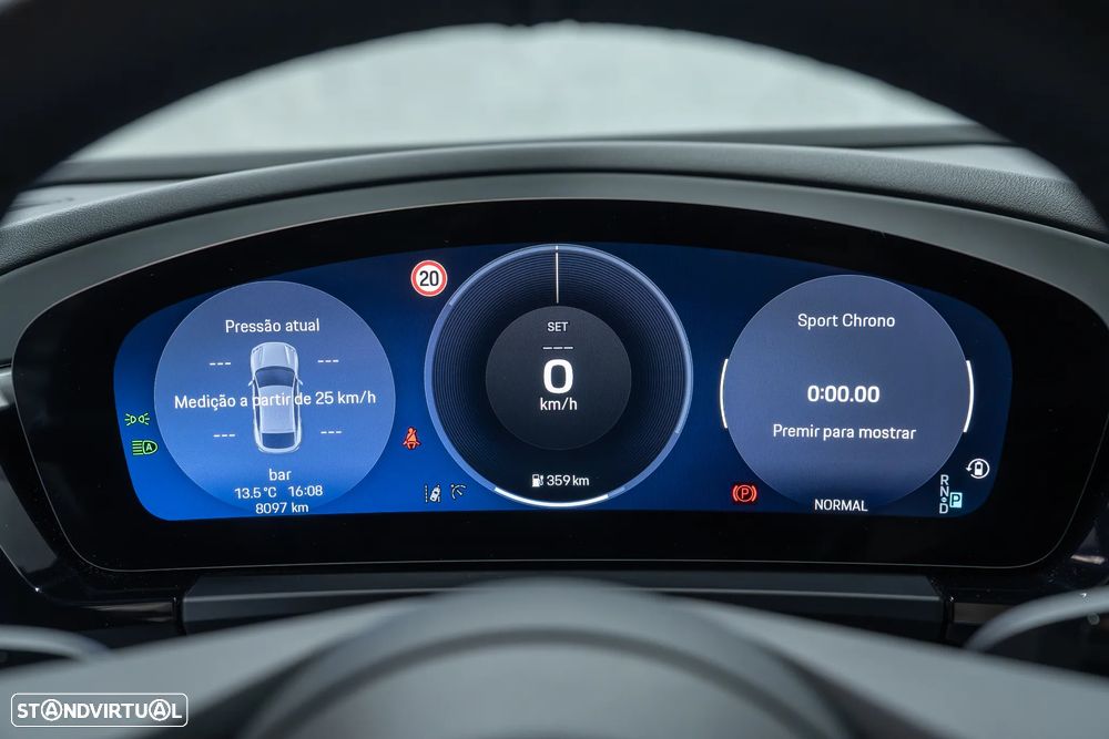 Porsche Macan Electric 4 - 29