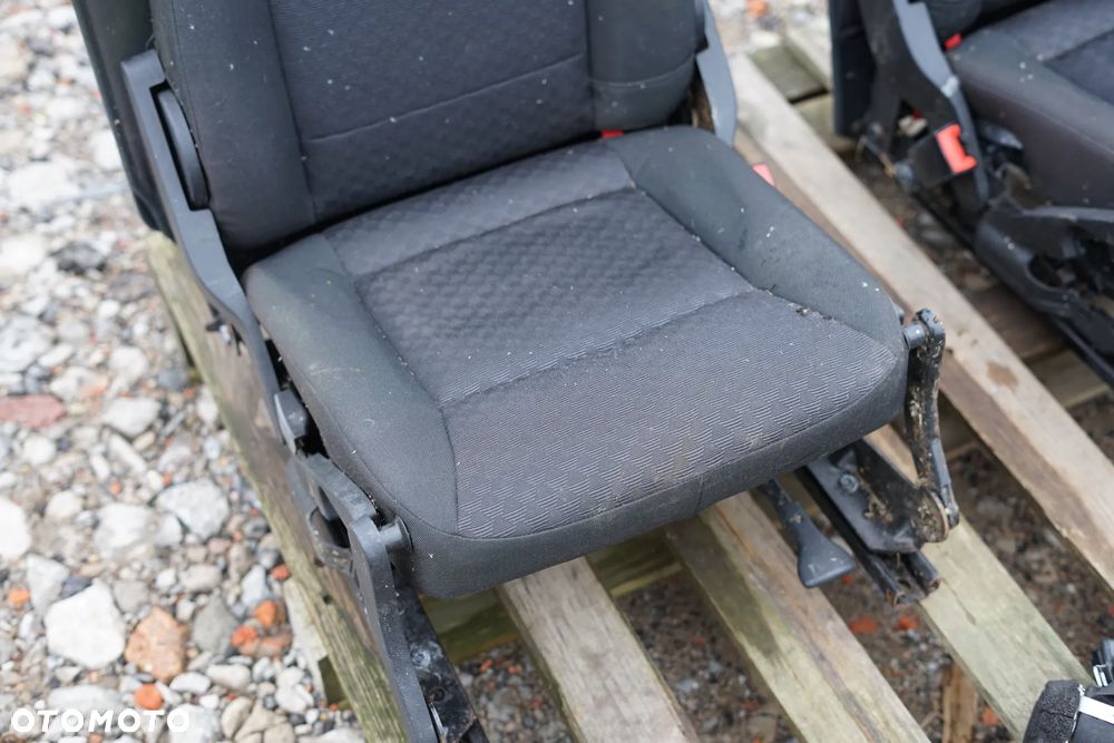 Fotele 3 rząd Ford Galaxy Mk.3 Pasy Śruby - 2