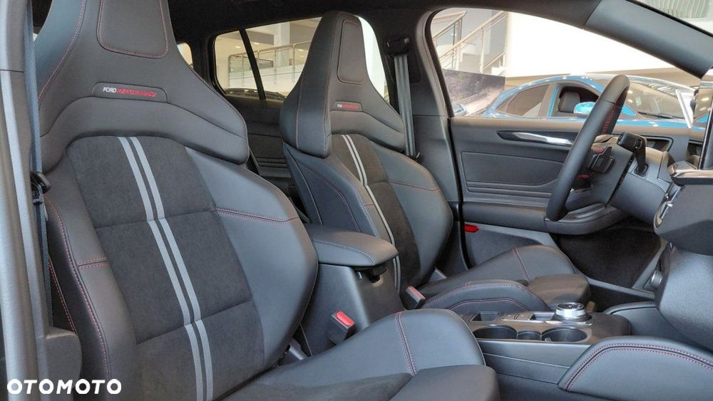 Ford Focus - 10