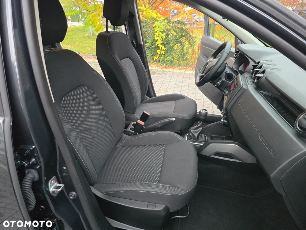 Dacia Duster 1.6 SCe Comfort - 26