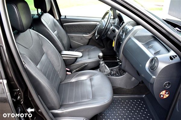 Dacia Duster 1.2 TCe Laureate S&S EU6 - 26