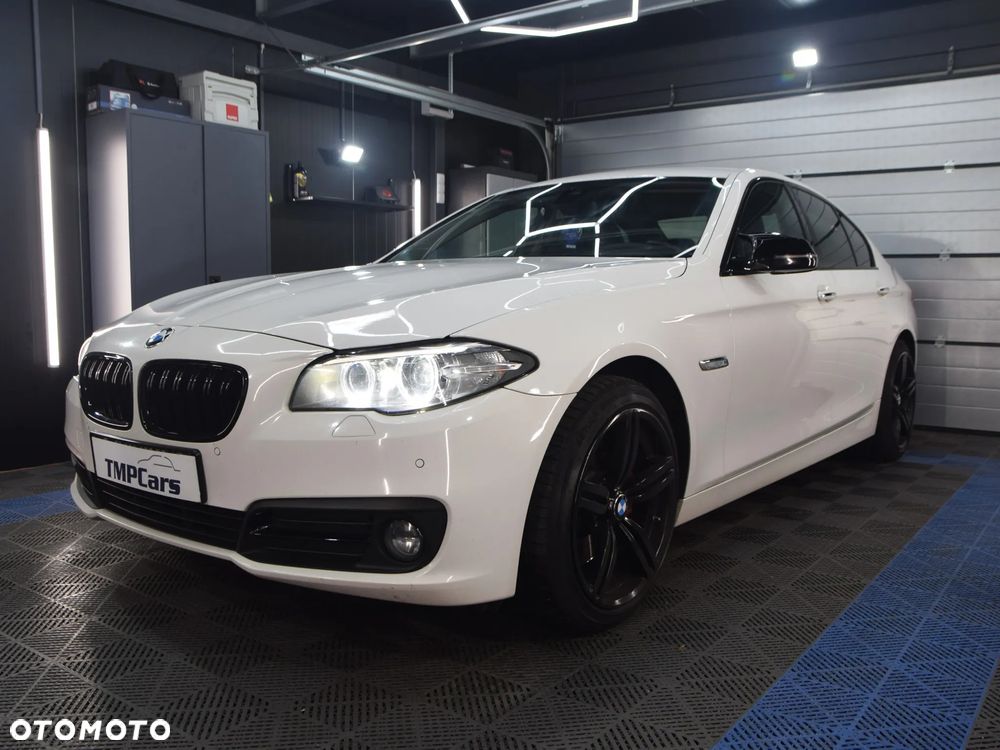BMW Seria 5 525d xDrive - 3