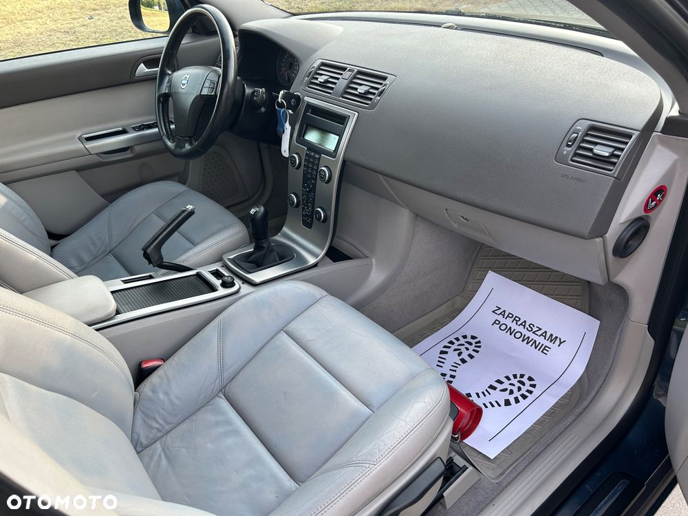 Volvo V50 DPF DRIVe Momentum - 14