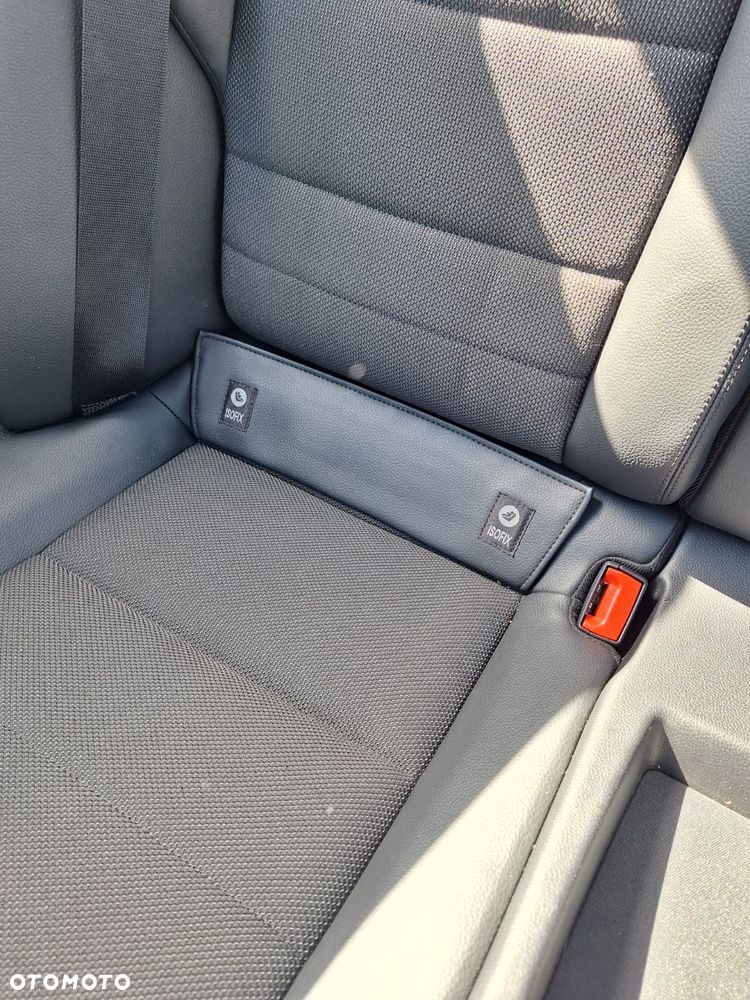 Mercedes-Benz Klasa C 250 CDI DPF BlueEFFICIENCY 7G-TRONIC Edition 1 - 14