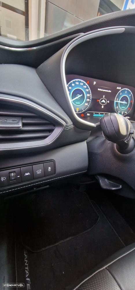 Hyundai Santa Fe 2.2 CRDi Premium - 20