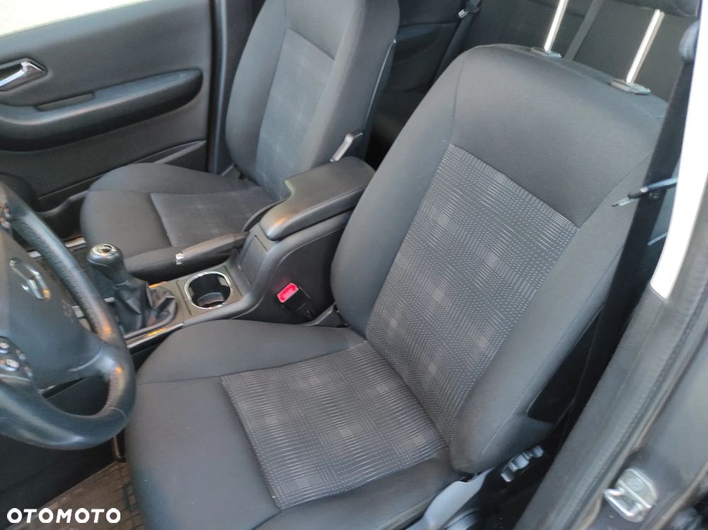 Mercedes-Benz Klasa A 160 BlueEFFICIENCY Special Edition - 20