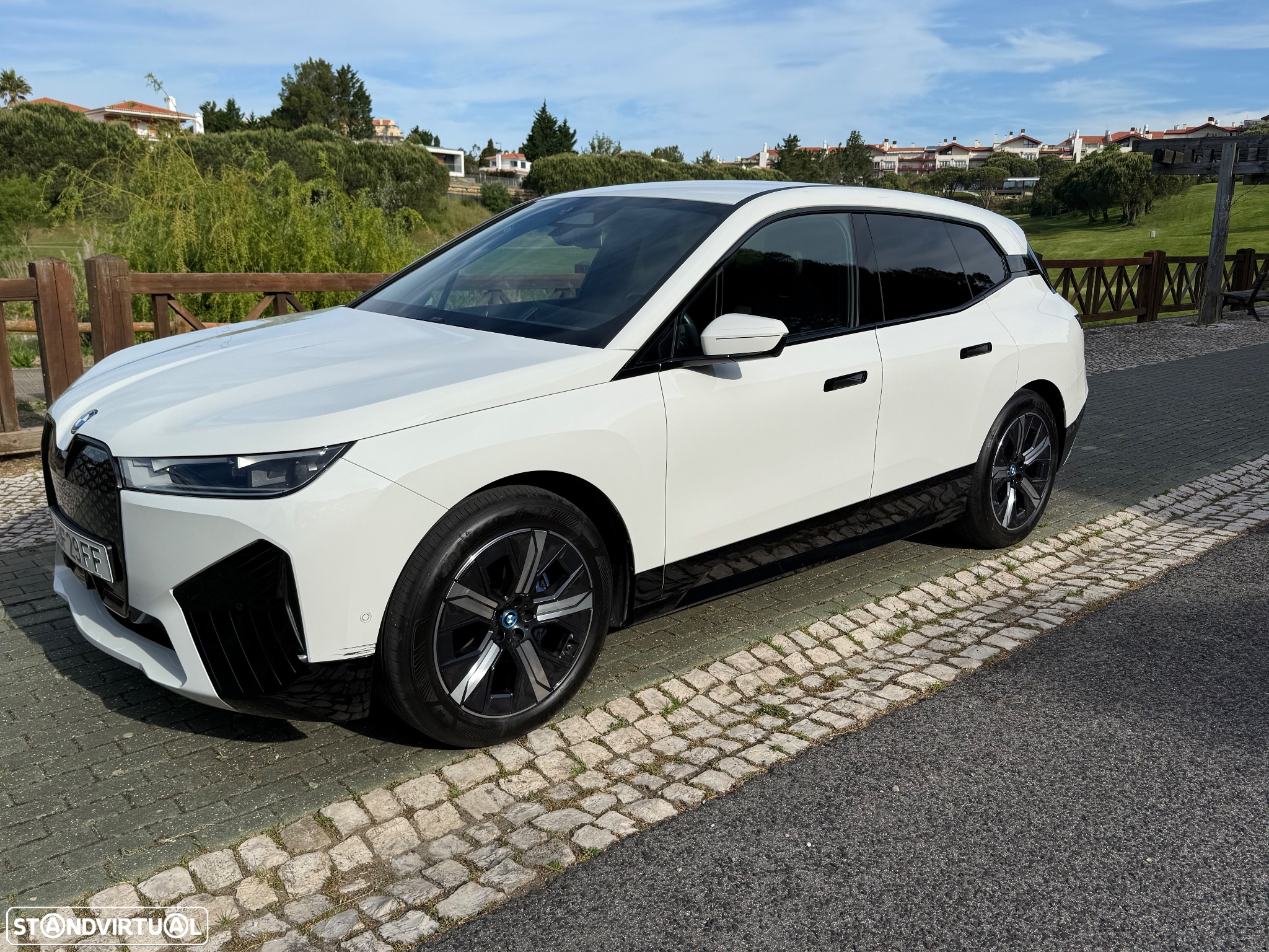 BMW iX xDrive 40 Pack Desportivo - 2