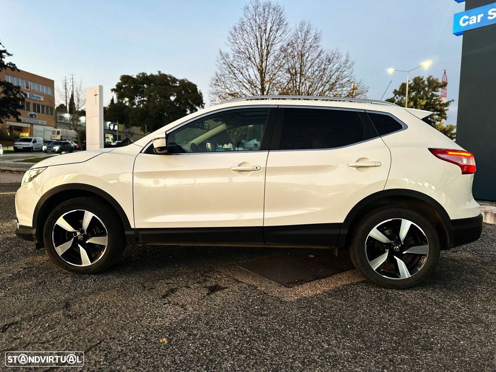 Nissan Qashqai 1.5 dCi N-Connecta 18 - 2