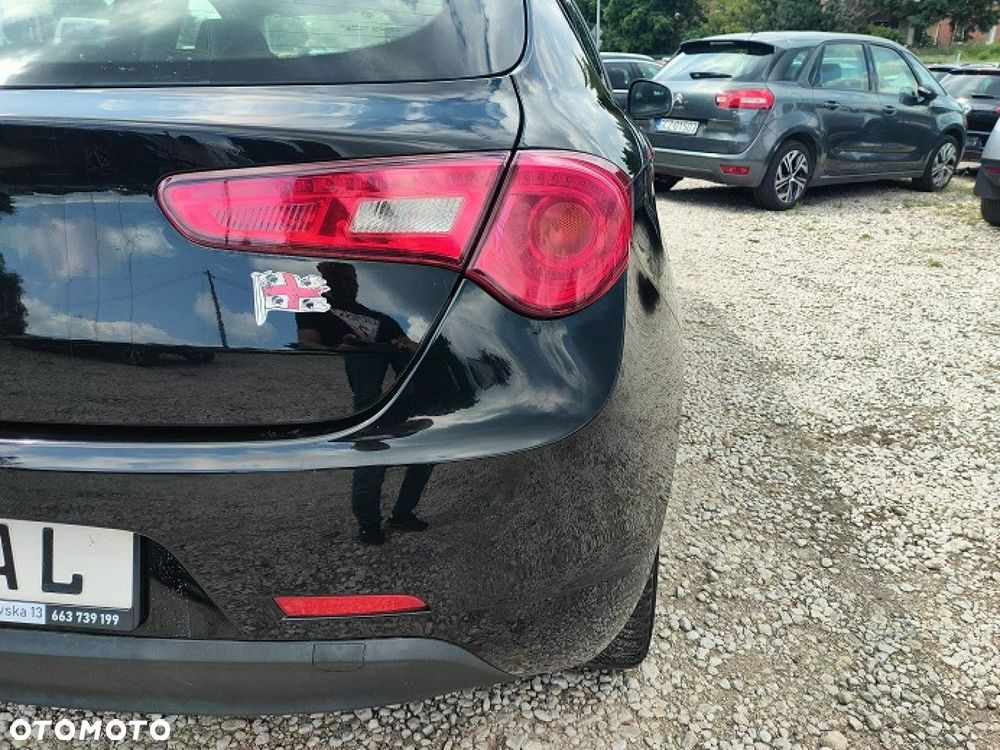 Alfa Romeo Giulietta - 8