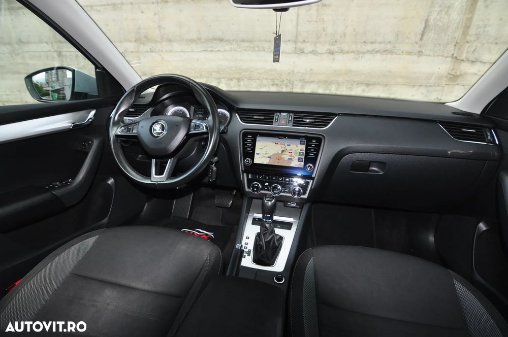 Skoda Octavia 2.0 TDI DSG Ambition - 6