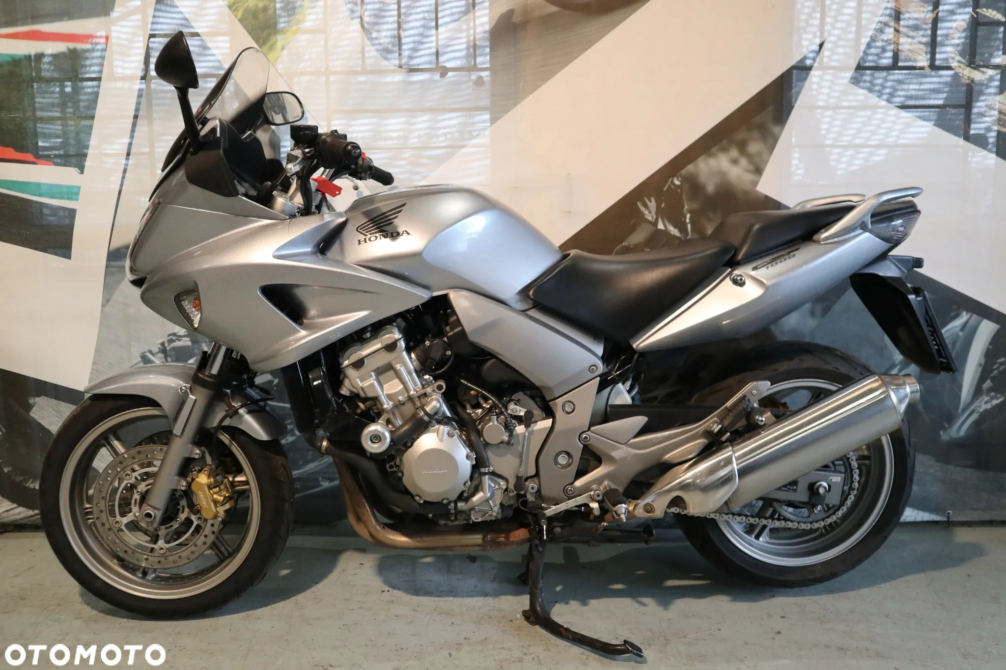 Honda CBF - 4
