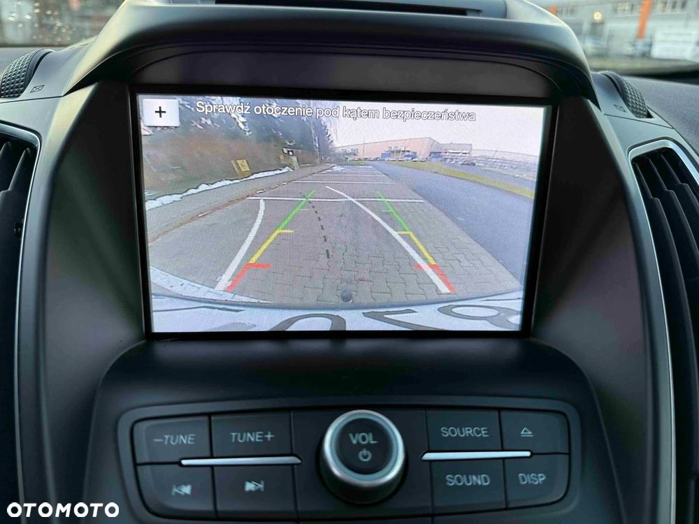 Ford Grand C-MAX - 25