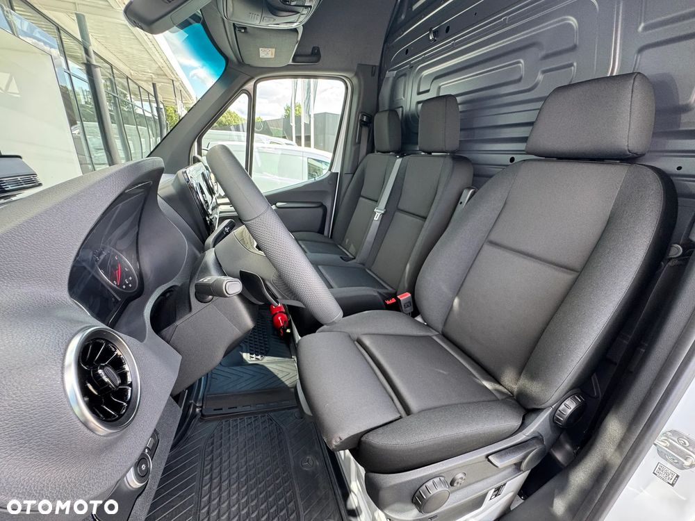 Mercedes-Benz Sprinter 317 CDI - 18