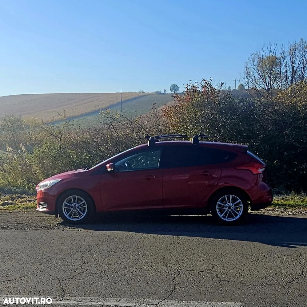 Ford Focus 1.0 EcoBoost Trend - 22
