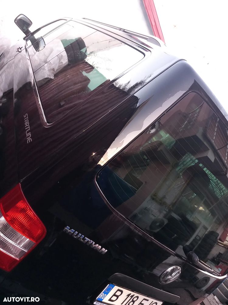 Volkswagen Multivan - 12