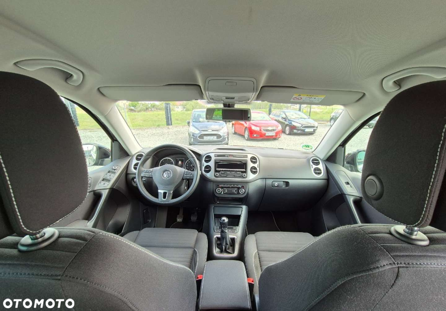 Volkswagen Tiguan - 5