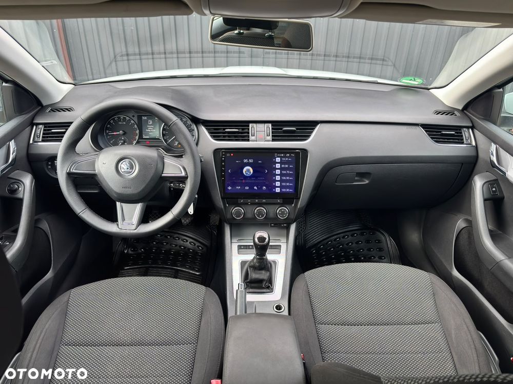Skoda Octavia 1.6 TDI (Green tec) Style - 12
