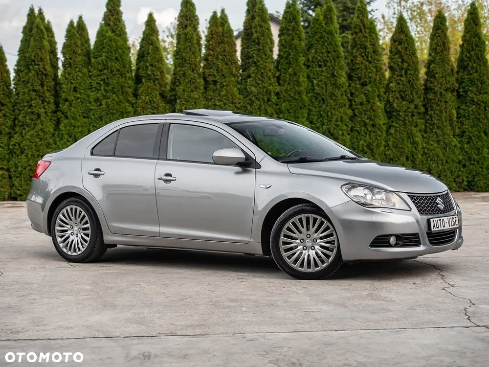 Suzuki Kizashi 2.4 4x4 CVT Sport - 3