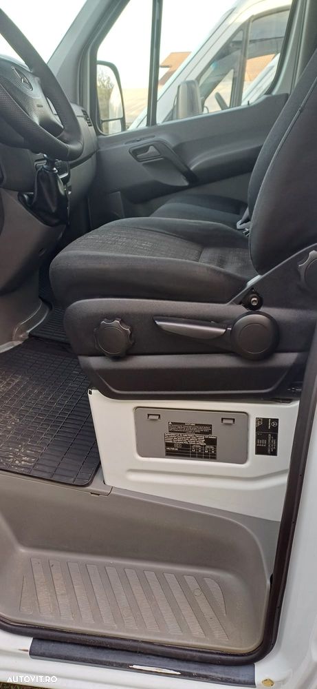 Mercedes-Benz Sprinter - 7