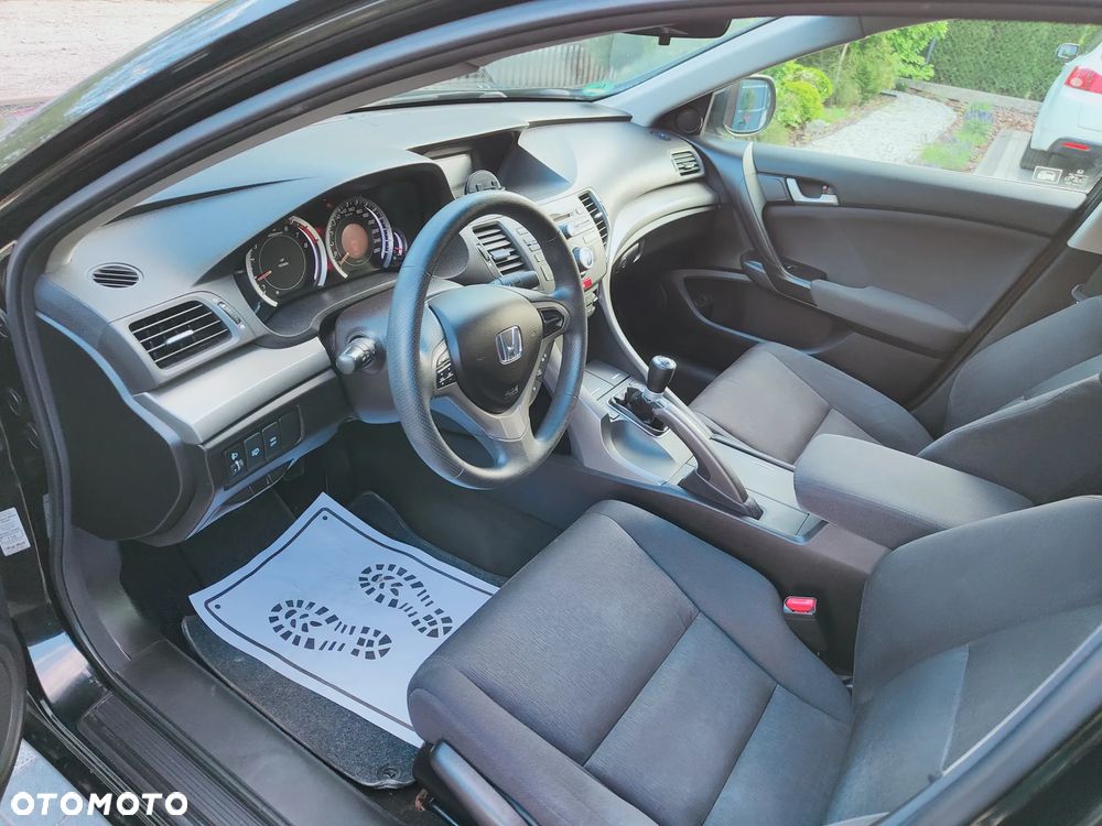 Honda Accord 2.0 i Comfort - 14