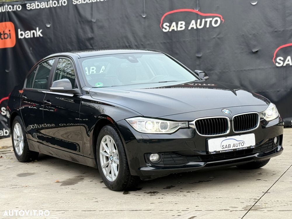 BMW Seria 3 320d xDrive Aut. - 3
