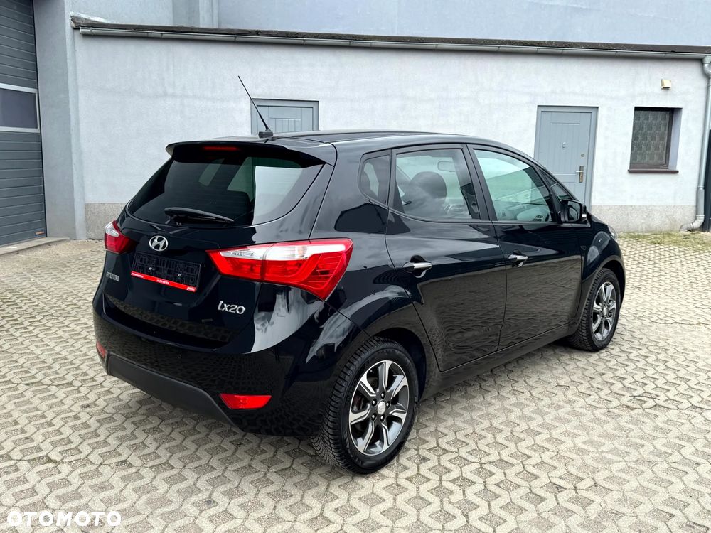 Hyundai ix20 1.4 Blue Classic - 11