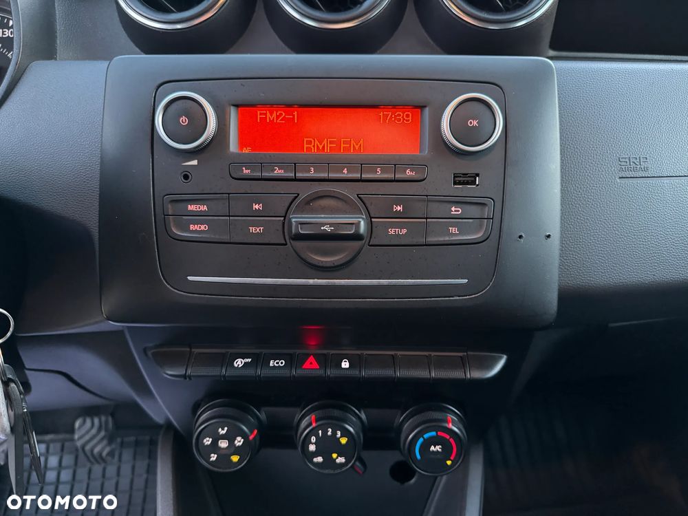 Dacia Duster 1.0 TCe Essential - 38