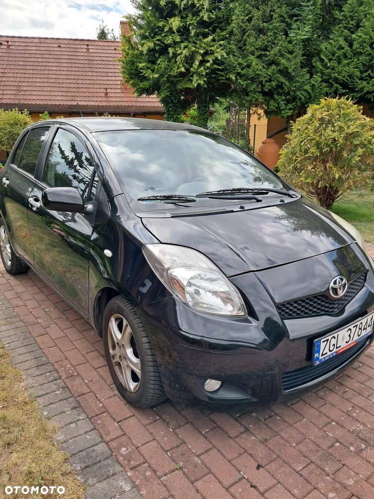 Toyota Yaris 1.33 Dynamic - 3