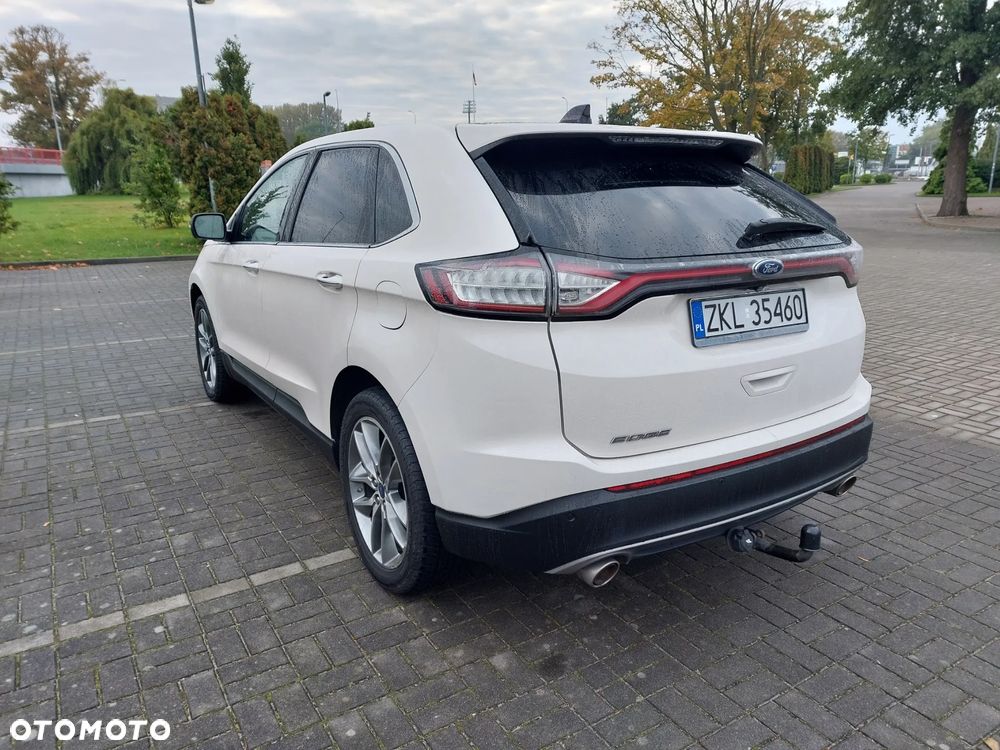 Ford Edge - 11
