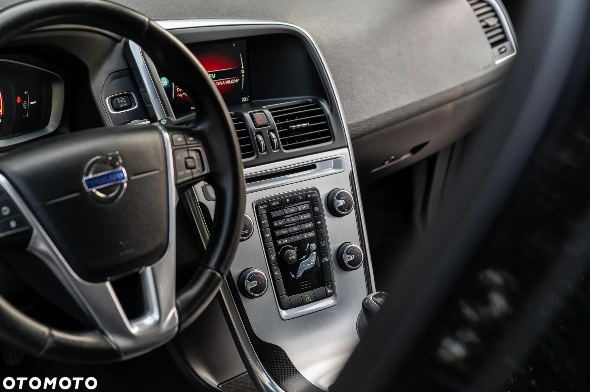Volvo XC 60 - 25