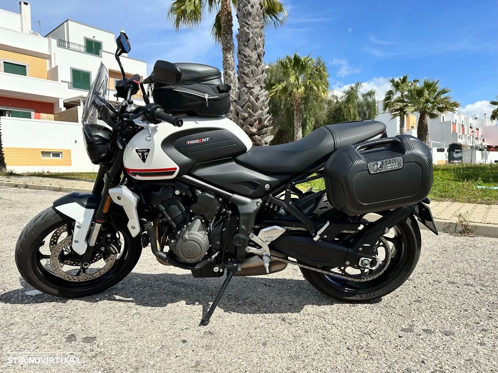Triumph Trident Trident - 16