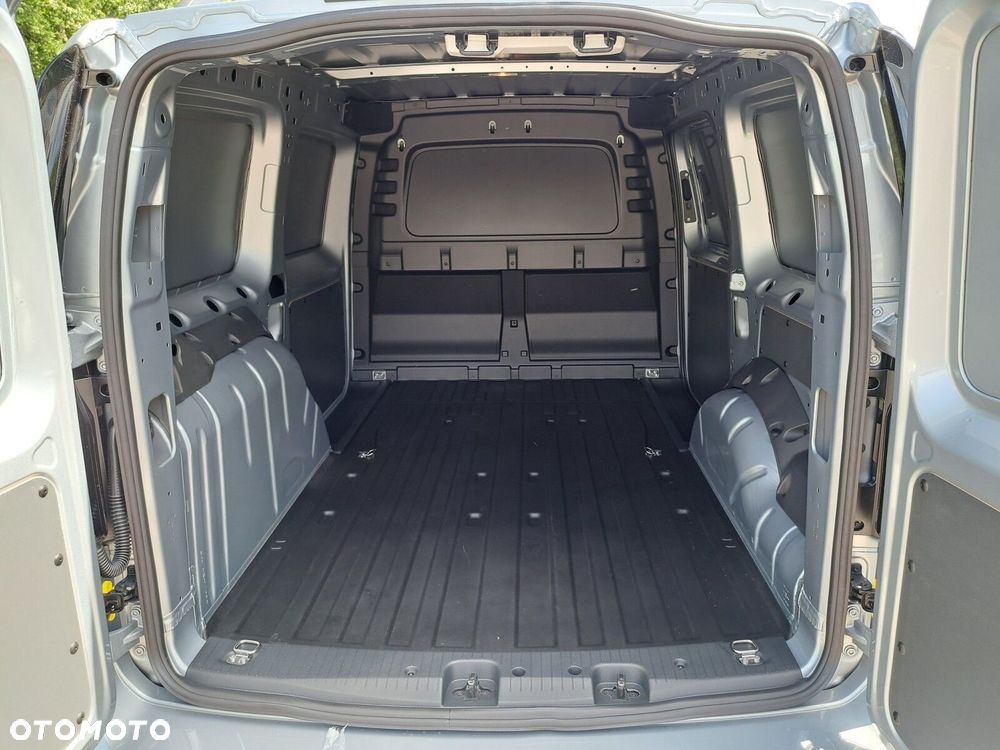Volkswagen Caddy - 11