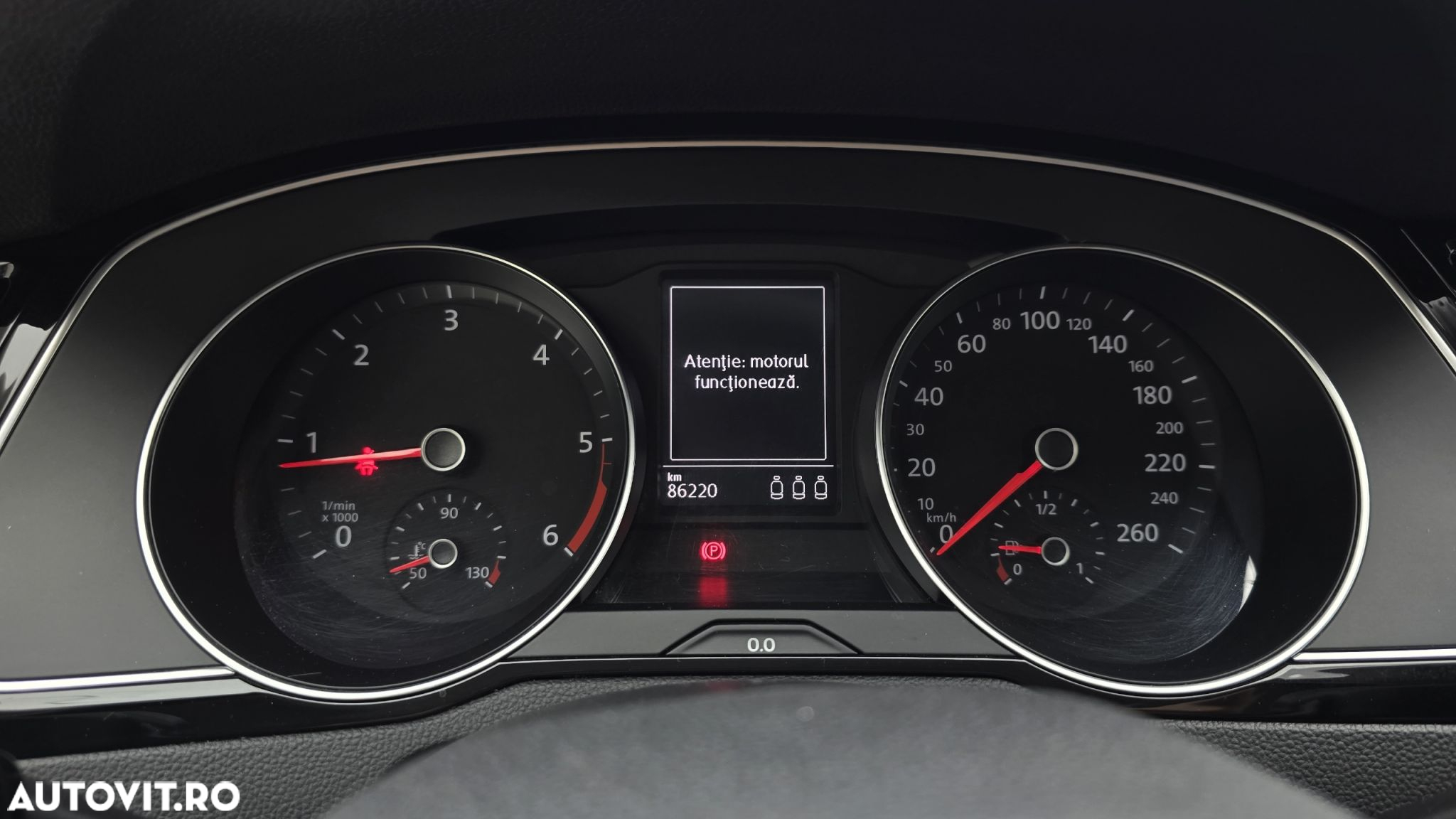 Volkswagen Passat 2.0 TDI DSG Comfortline - 16