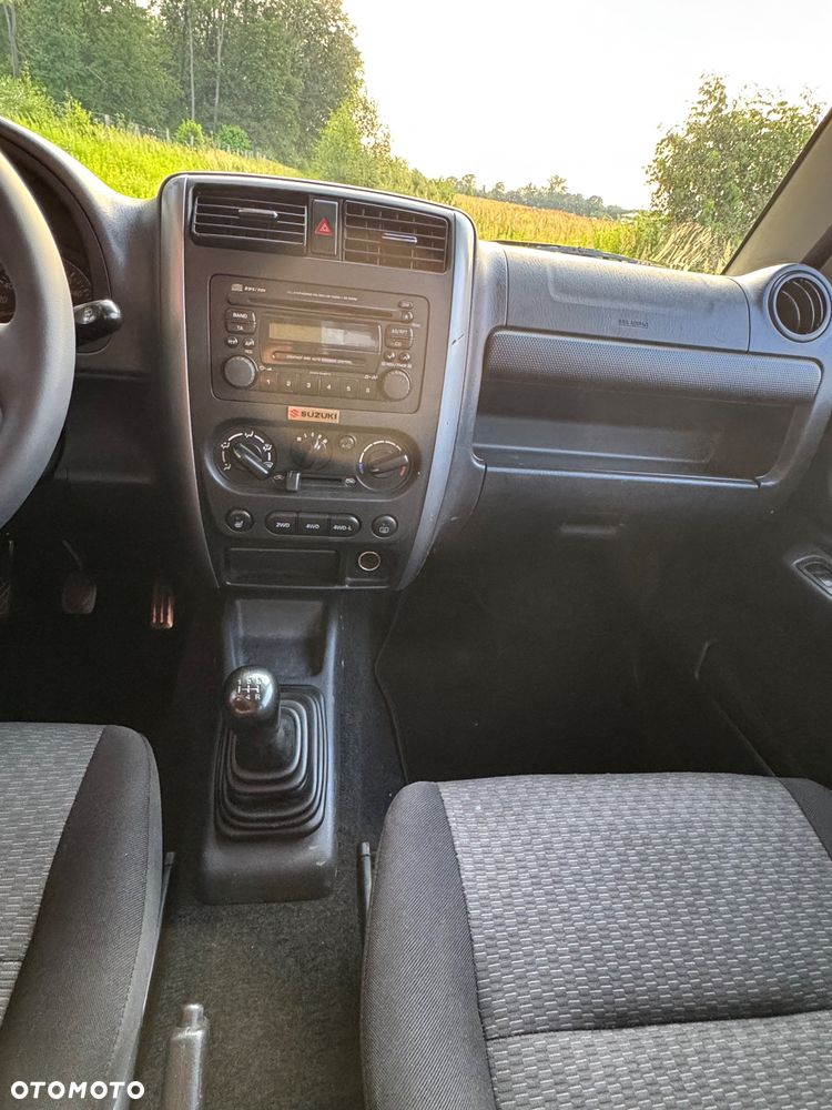 Suzuki Jimny 1.3 JX / Club - 14