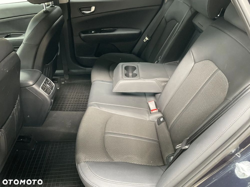 Kia Optima 1.6 T-GDI L DCT - 16
