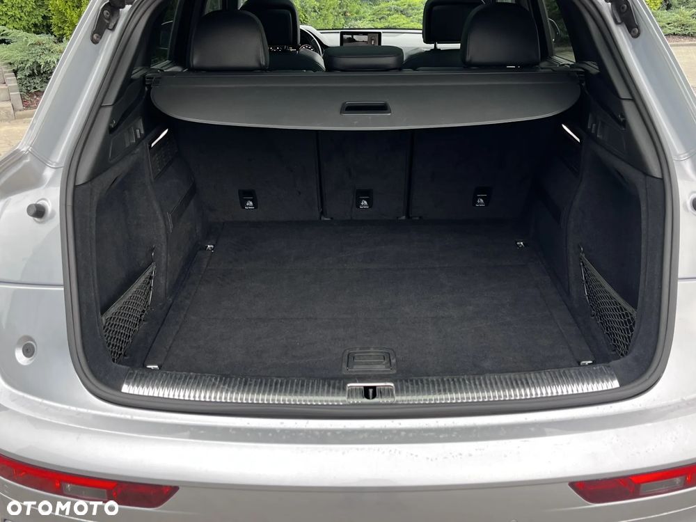 Audi Q5 2.0 TFSI quattro S tronic design - 17