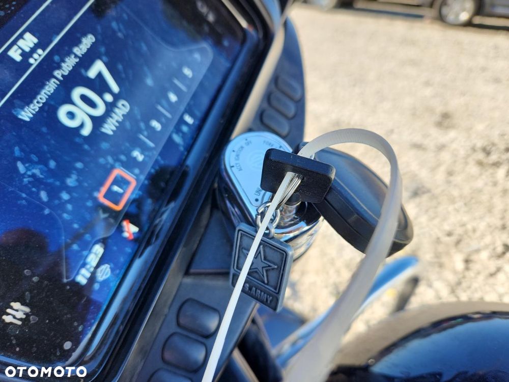 Harley-Davidson FLHXS Special - 8